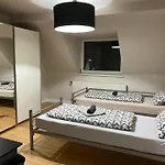 Feelhome, Flughafen Nah,2-schlafzimmer, Badewanne, Zentral, Wifi, Floor Διαμέρισμα *