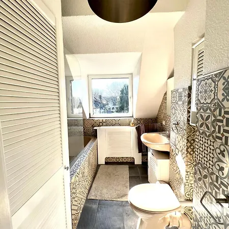 Feelhome, Flughafen Nah,2-schlafzimmer, Badewanne, Zentral, Wifi, Floor * Ντούισμπουργκ